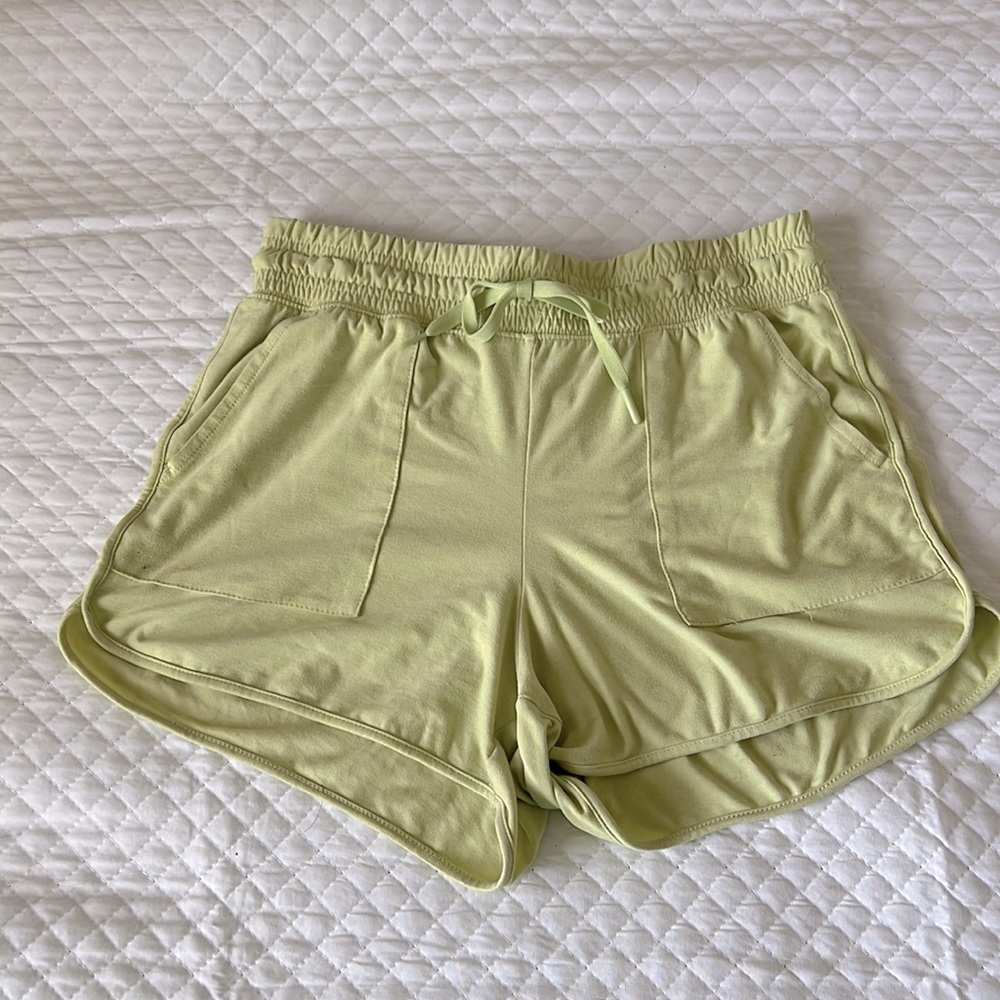 Athletic works lounge/active shorts